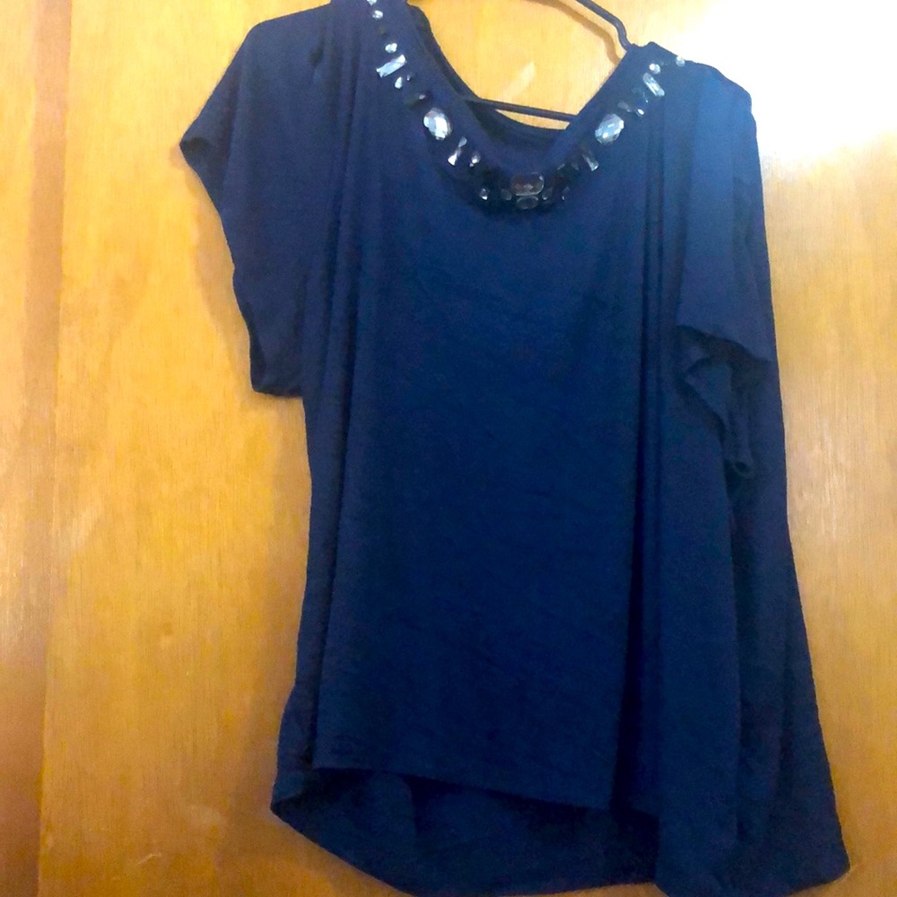 Bedazzled Tshirt. 26/28